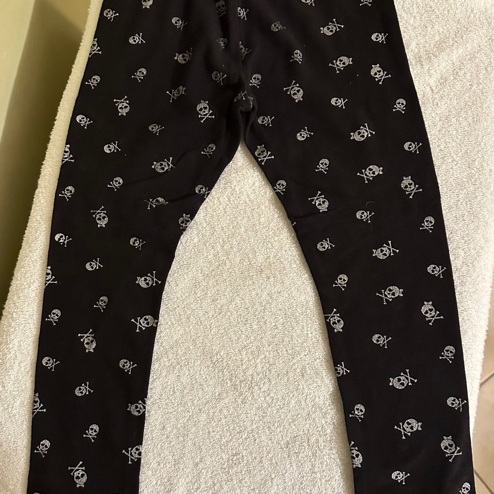 Leggings Skulls black with silver girls size 6/6X